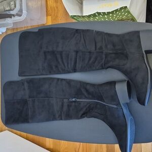 Bonnibel "Arthur" Over-the-knee Boots - Black Suede - Sz 6